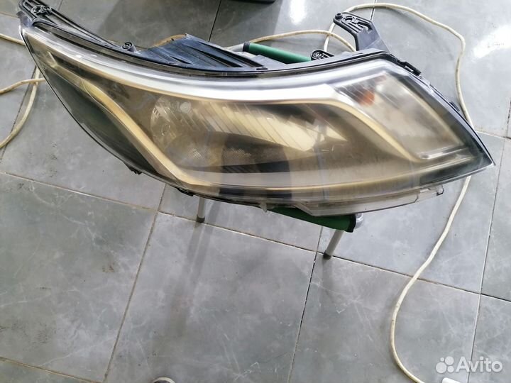 Фара правая kia rio 3 дорестайл
