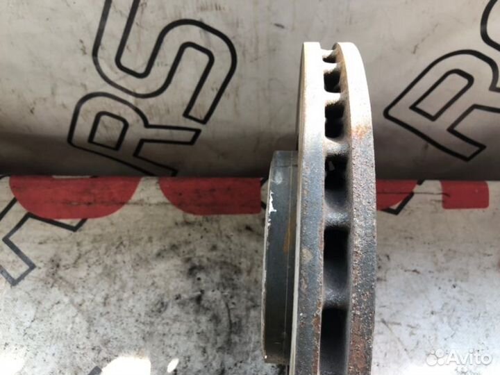 Диск тормозной передний левый Mercedes-Benz