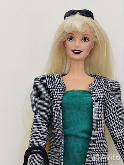 Hollywood Nails Barbie