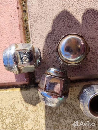 Болты. Гайки