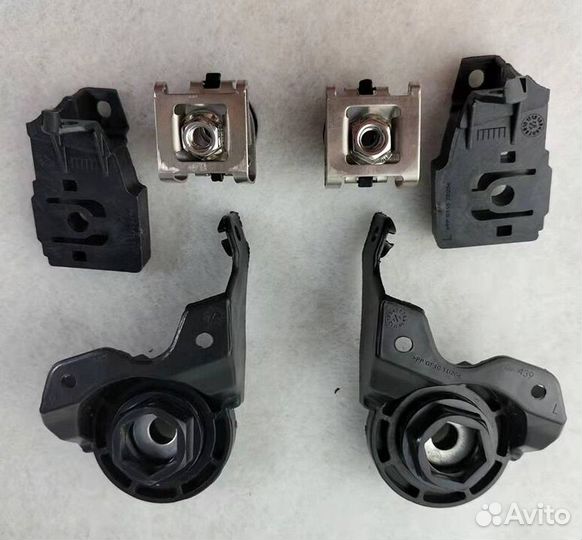 Ремкомплект крепления фар Audi Q5L 2018- 2021