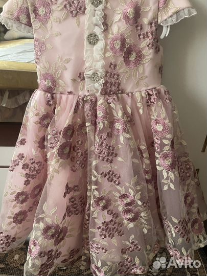 Платья и комбинезон детский