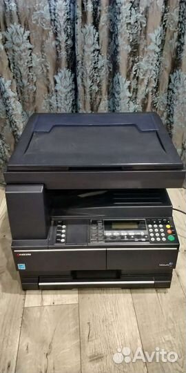 Мфу Kyocera taskalfa 221