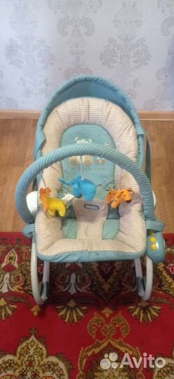 Шезлонг детский новый