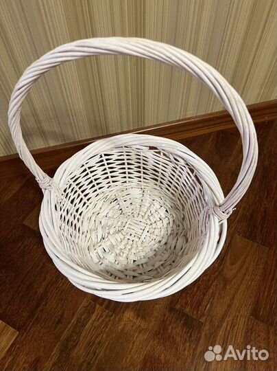 Корзина плетеная