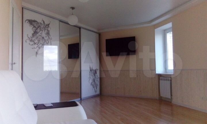 3-к. квартира, 105 м², 5/9 эт.