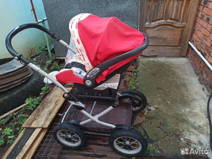 Автолюлька peg perego isofix