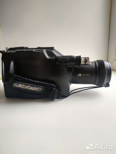 Sony CCD FX270E, panasonic NV-G202E Видеокамера