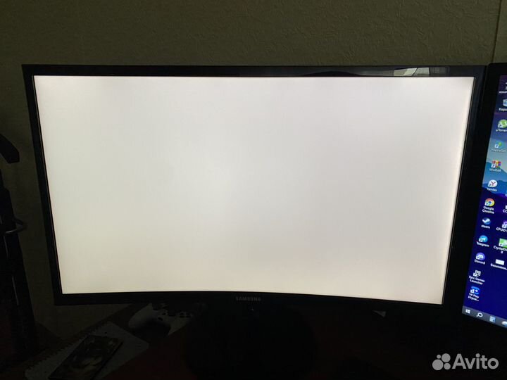 Монитор samsung c24f390fhi