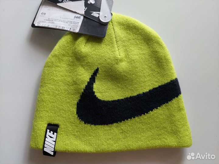 Новые двухсторонние шапочки Nike от года до 5 лет
