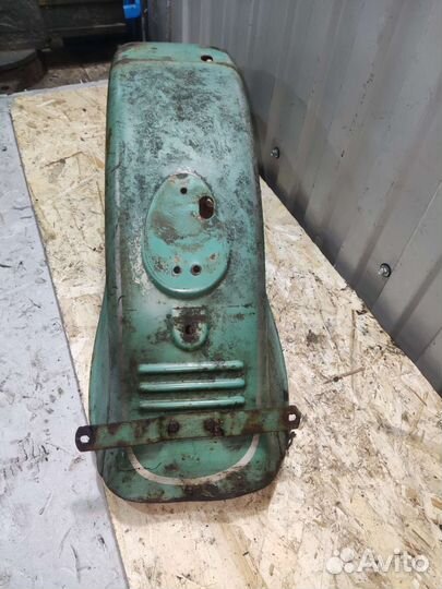 Заднее крыло Иж Юпитер Планета 1