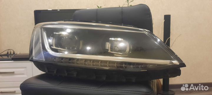 Фара Лед на Volkswagen Jetta 6