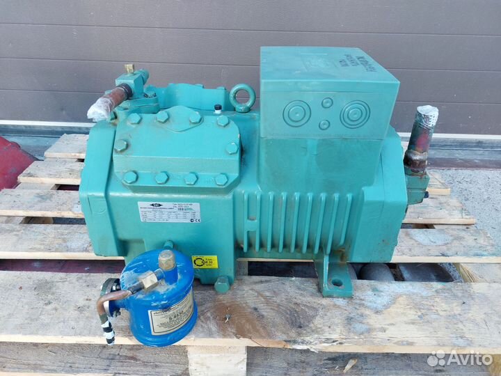 Компрессор Bitzer 4VCS-10,2-40P б/у