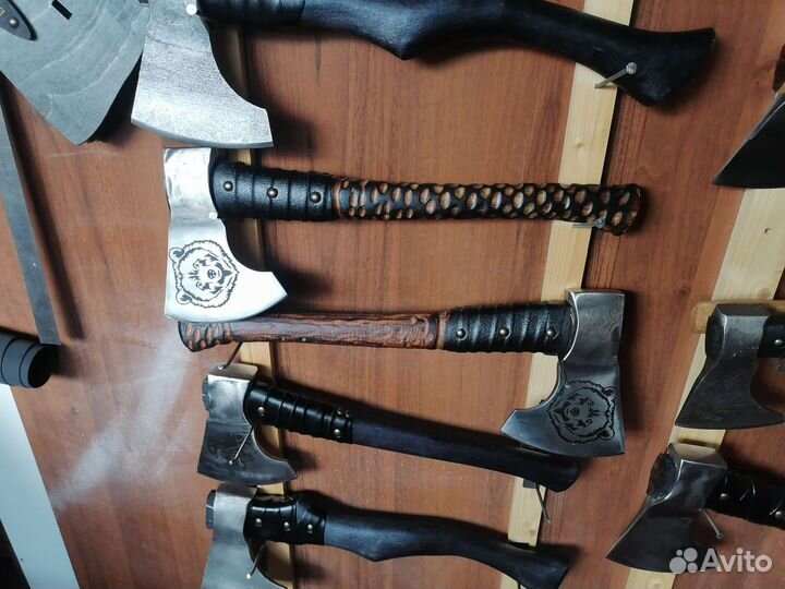 Подарочные кованые топоры