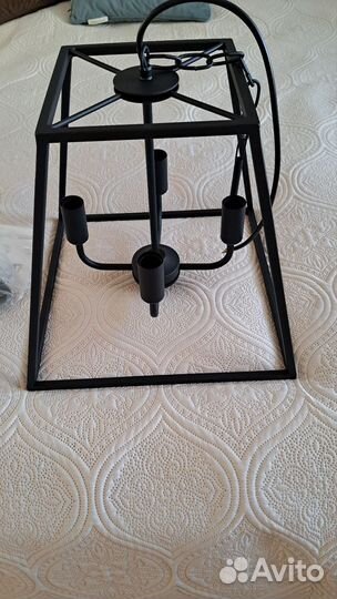 Люстра новая