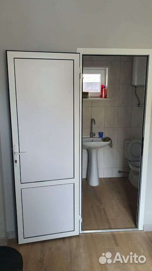 Алюминиевые двери для санузлов