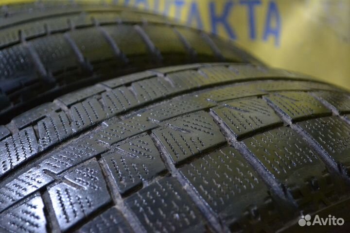 Bridgestone Blizzak Revo GZ 215/60 R17