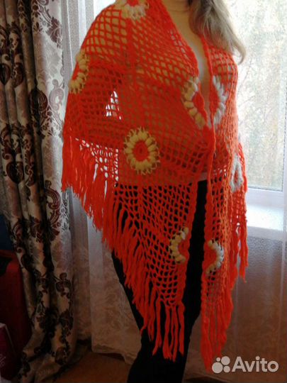 Шаль вязаная крючком
