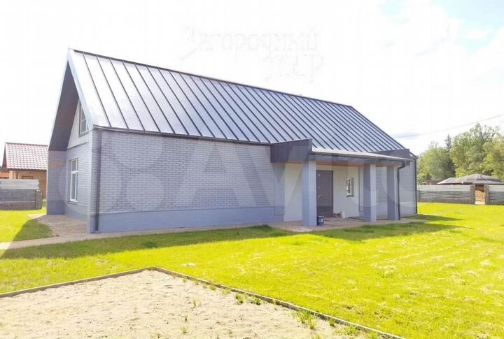 Дом 190 м² на участке 9 сот.