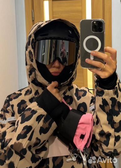 Горнолыжный костюм женский 42 44 новый