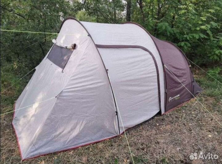 Палатка для кемпинга Qutventure Trenton 4