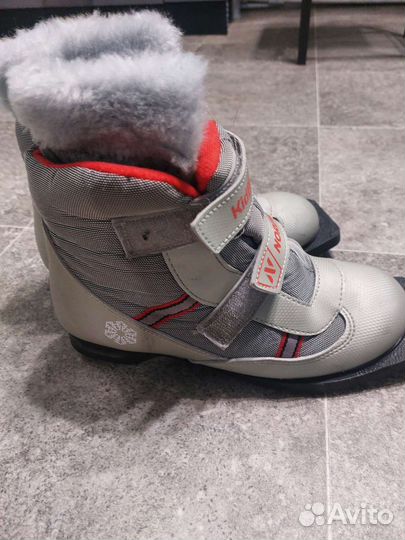 Ботинки для лыж