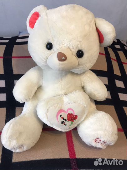 Плюшевый медведь