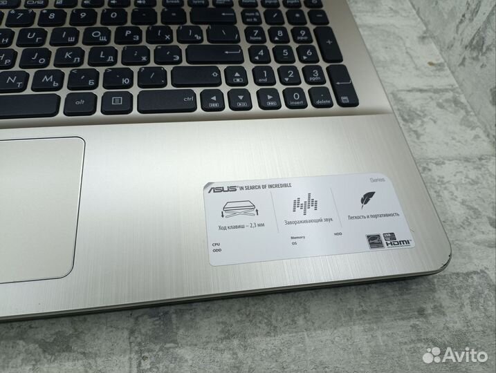 Ноутбук asus VivoBook Max
