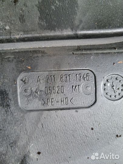 Воздуховод печки Mercedes W211