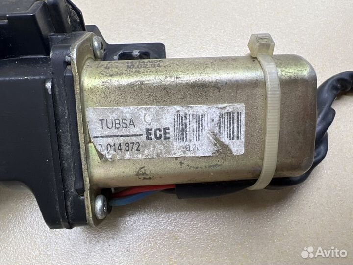 Доводчик замка багажника BMW 7 E65