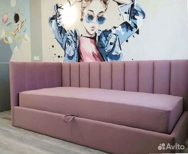 Детская кровать с мягкими бортиками