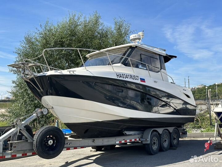 Кабинный катер Quicksilver 855 в максималке