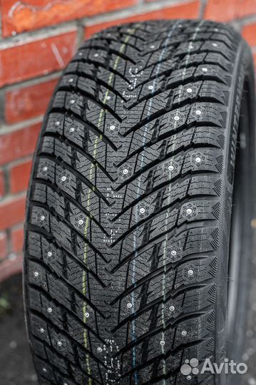 Zmax Winternova Stud II 315/35 R21 111T