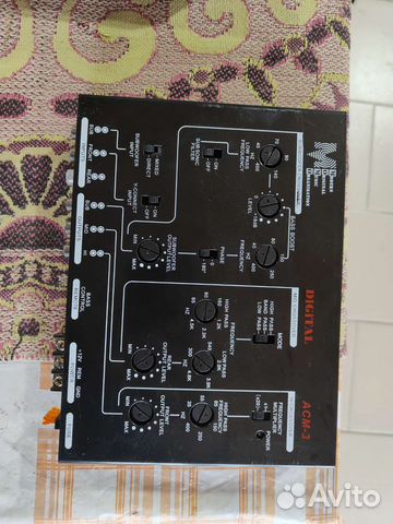 Активный кроссовер momo