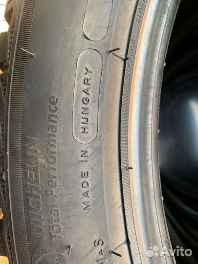 Michelin X-Ice North 4 285/40 R20 108T