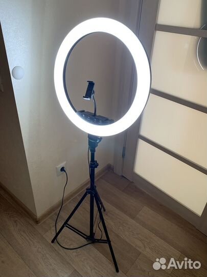Свет для съемки большая кольцевая лампа 45см