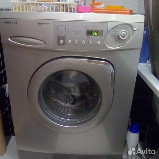 Samsung F1015J по запчастям