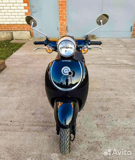 Продам скутер Honda Giorno AF77