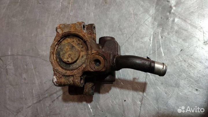 Насос гидроусилителя руля Ford Fusion 2005