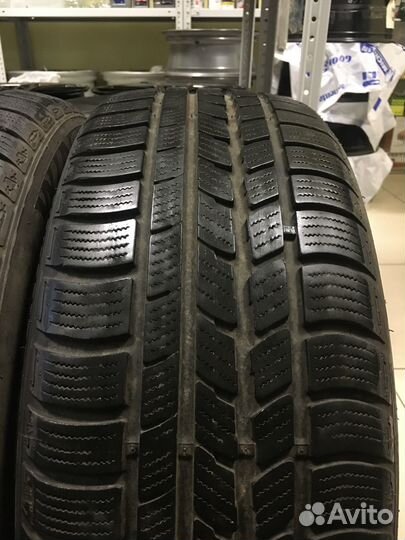 Roadstone Winguard Sport 215/55 R17 98V