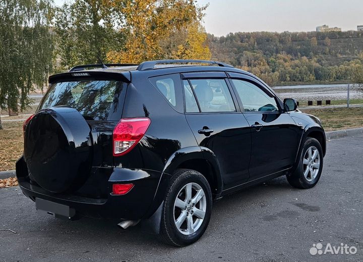 Toyota RAV4 2.4 AT, 2008, 230 000 км