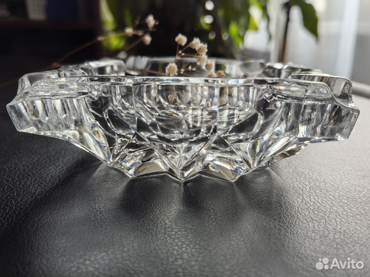 Хрустальная пепельница