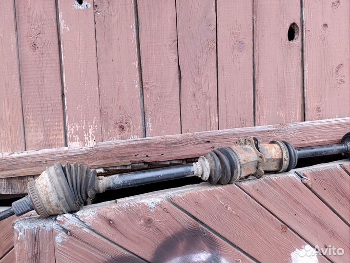 Привод правый левый Audi A4 b6 b7 трипойд