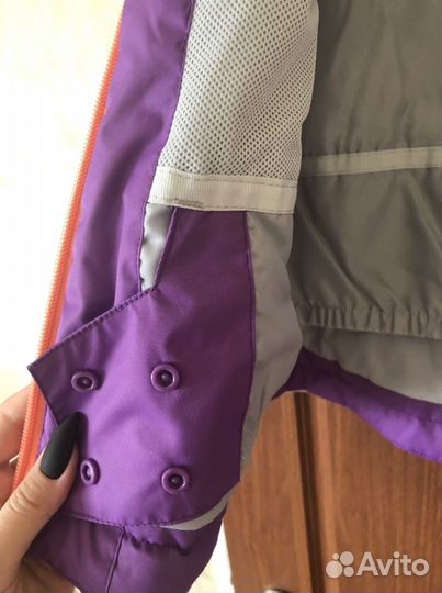 Горнолыжная куртка женская