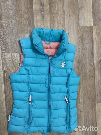 Жилетка новая