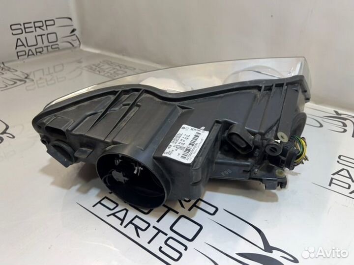 Фара левая Volkswagen Touareg 7L GP BPE 2.5 дизель