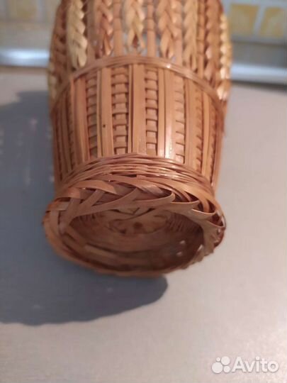 Вазочка плетёная из соломки выс.16 см