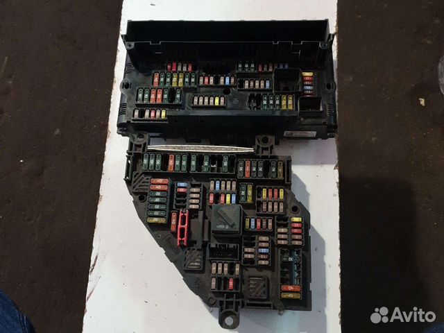 Блок предохранителей бмв f01