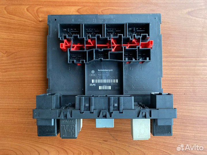 Блок управления бортовой сети Vw Golf 5+ BSE 2009