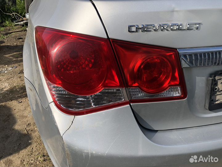 Фонари задние Chevrolet Cruze
